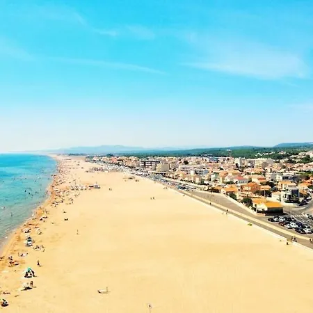 Marvilla Κάμπινγκ *